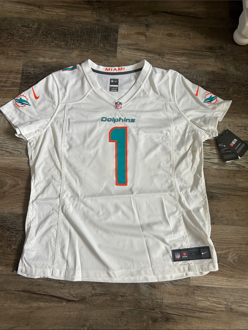 NWT NIKE NFL Women’s Miami Jersey xxl